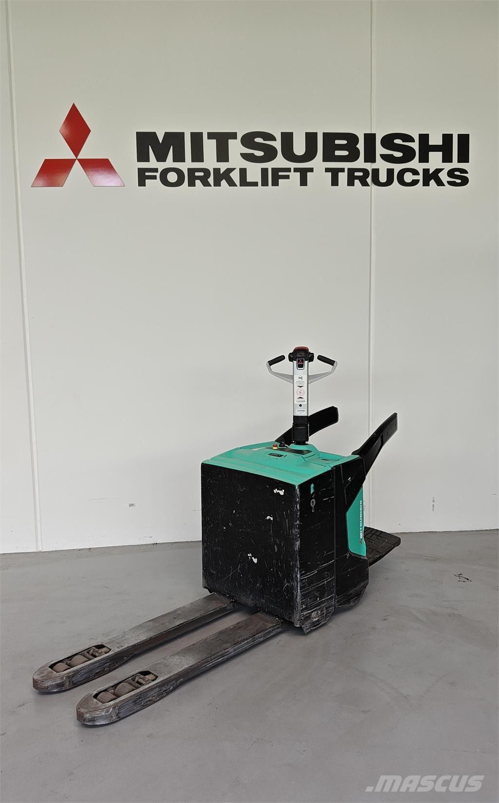 Mitsubishi PBV20N2 Pašgājējplatformas