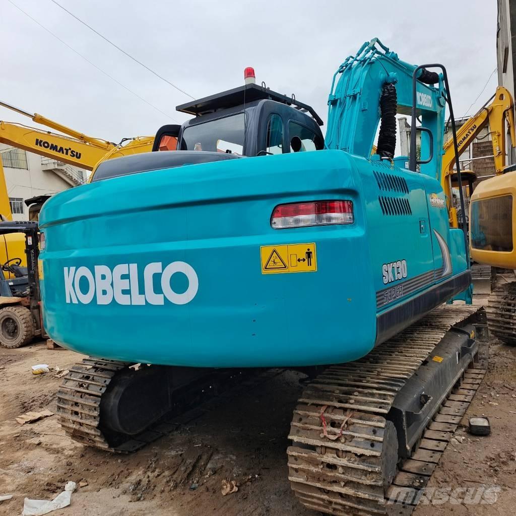 Kobelco SK 130 SR Kāpurķēžu ekskavatori