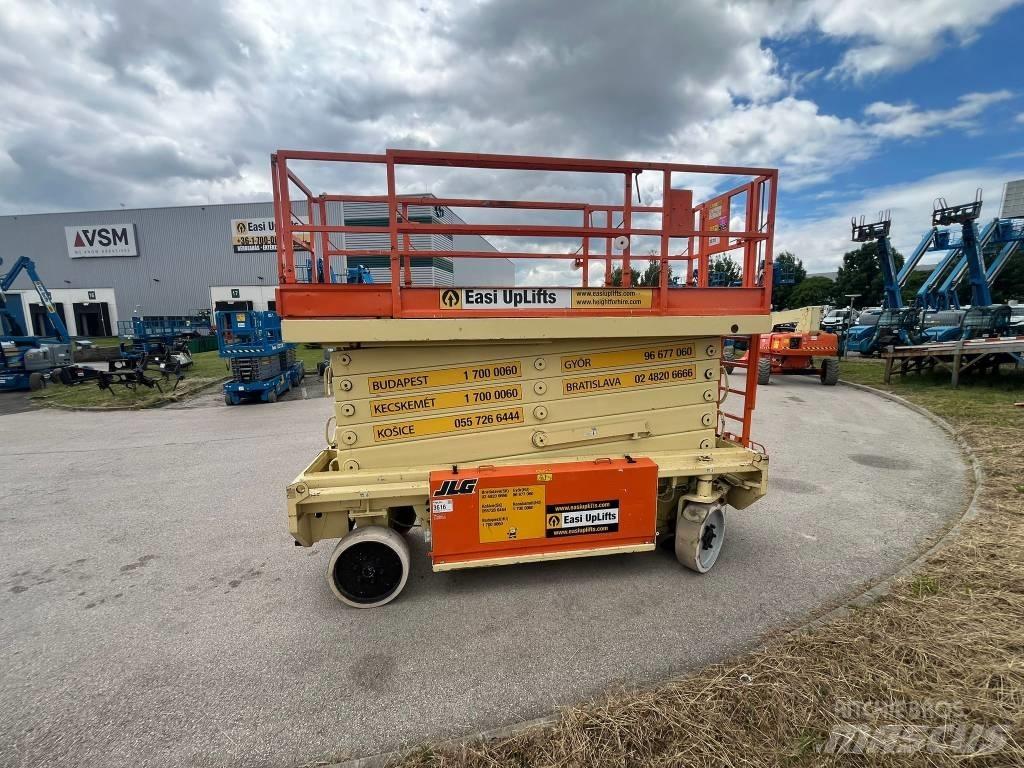 JLG Liftlux 180-12 Šķerveida pacēlāji