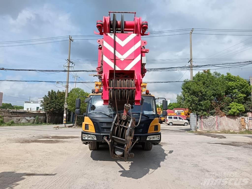 Sany SAC3000T Visurgājēji celtņi