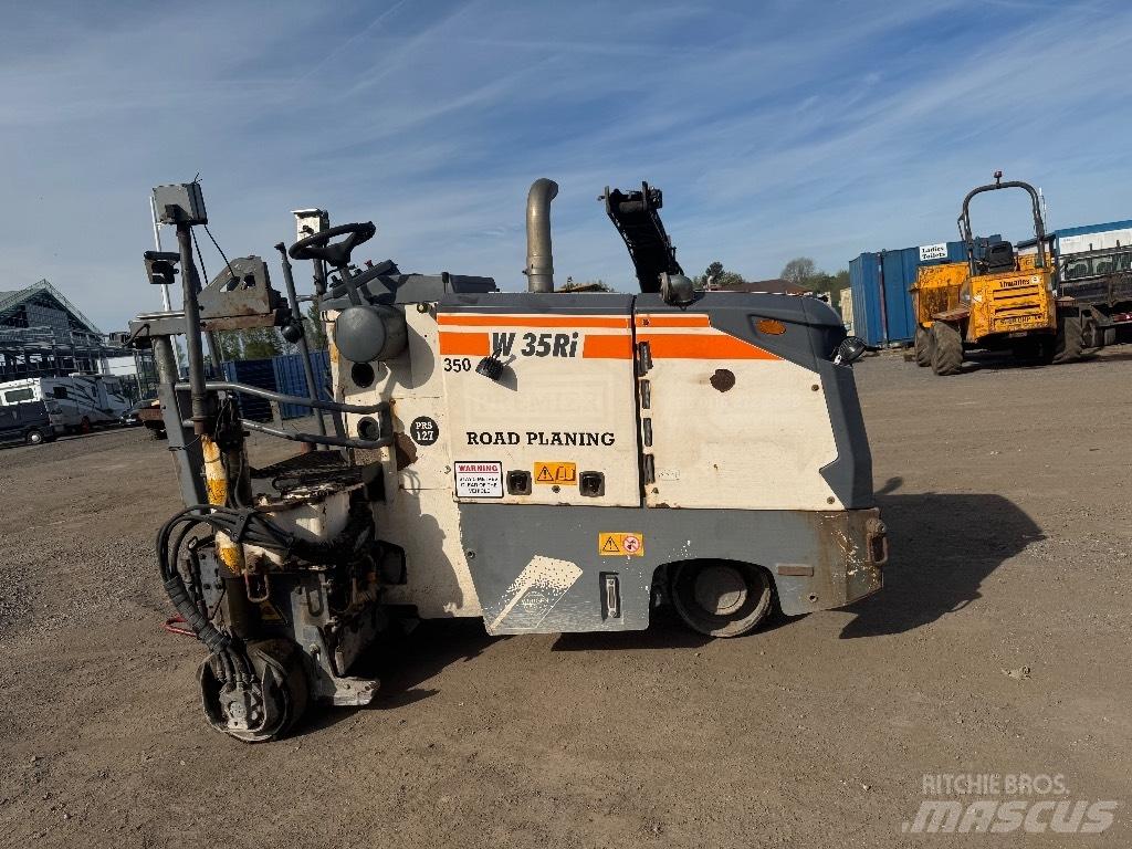 Wirtgen W 35 RI Asfalta dzesēšanas iekārtas