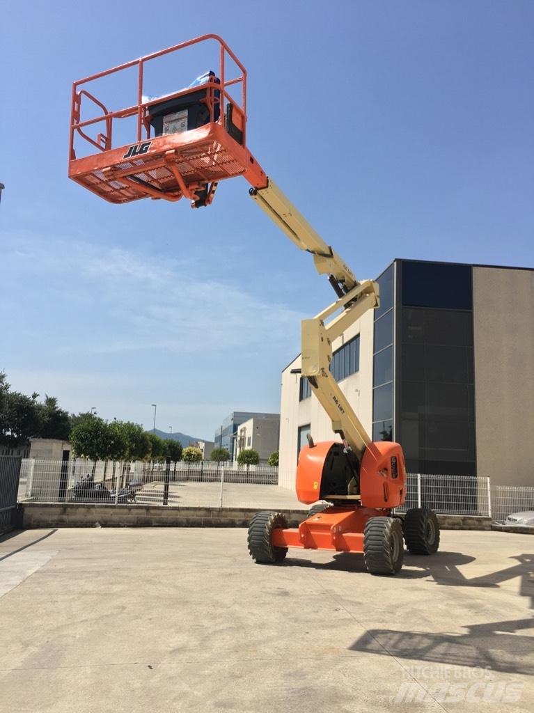 JLG 510 AJ Strēles pacēlāji