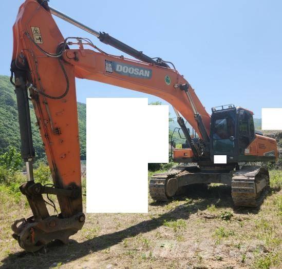 Doosan DX 380 LC-5 Kāpurķēžu ekskavatori