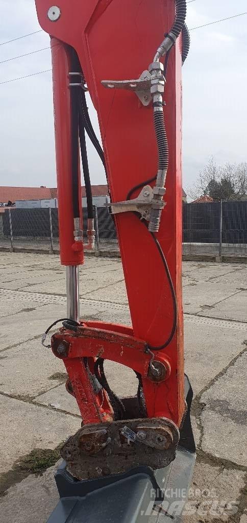 Neuson EZ80 Vidēja lieluma ekskavatori 7 t - 12 t