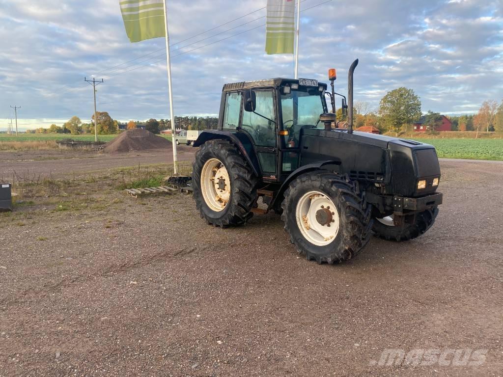 Valmet 8100 GOS Traktori