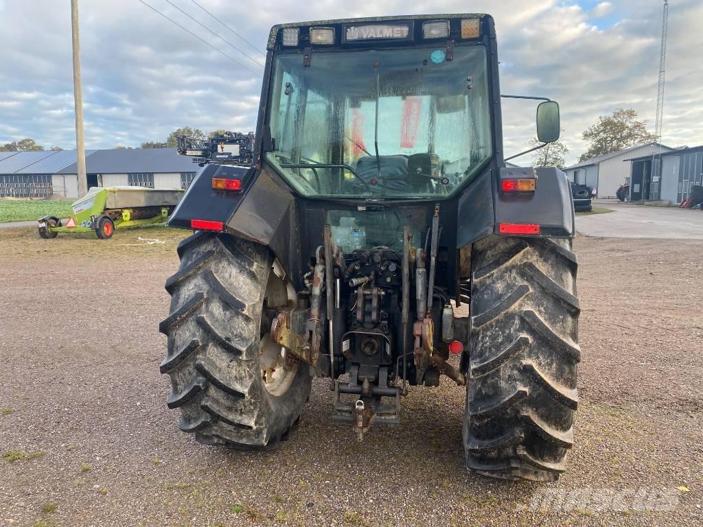 Valmet 8100 GOS Traktori