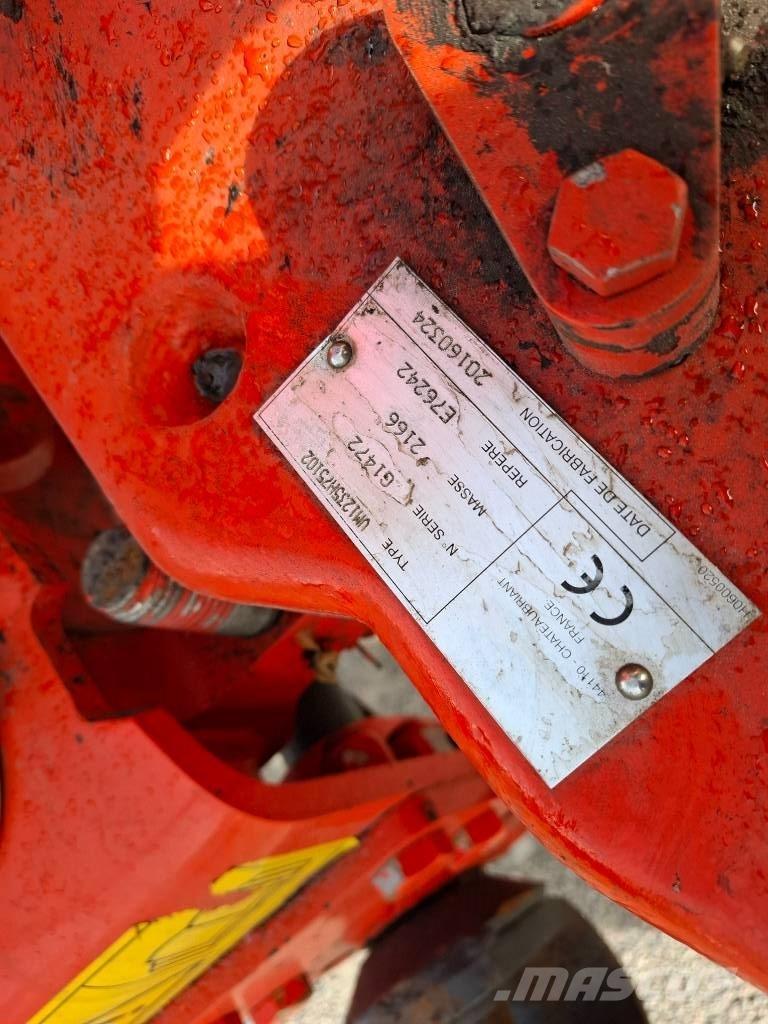 Kuhn Vari-Master 123 Maiņvērsējarkli