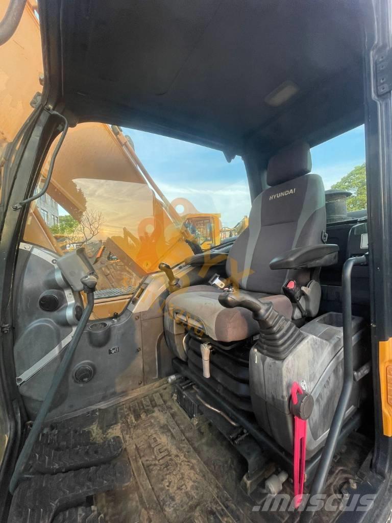 Hyundai Robex 225 Kāpurķēžu ekskavatori