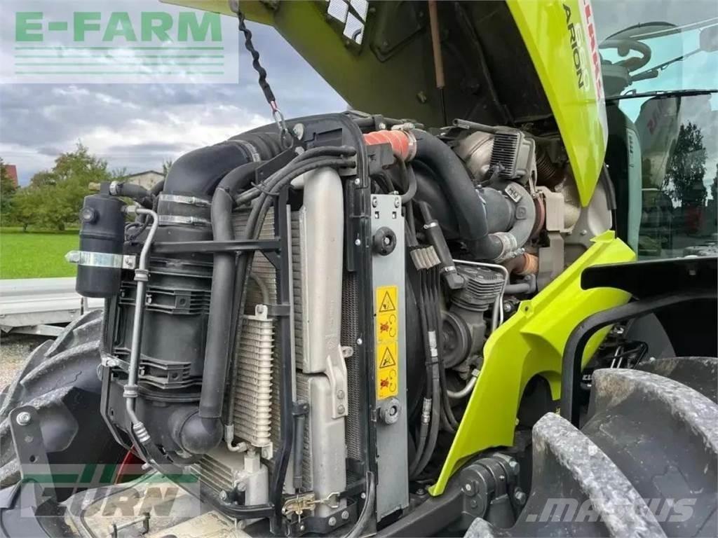 CLAAS arion 660 Traktori
