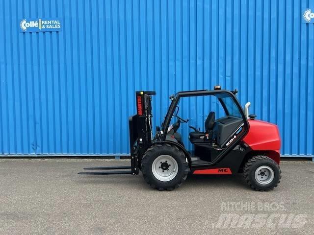 Manitou MC 25-4 D K Tehnika ar dīzeļa dzinēju