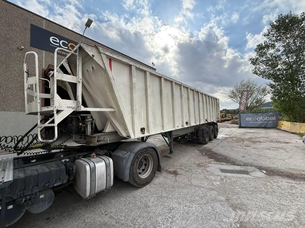 Fruehauf 38M Piekabes pašizgāzēji