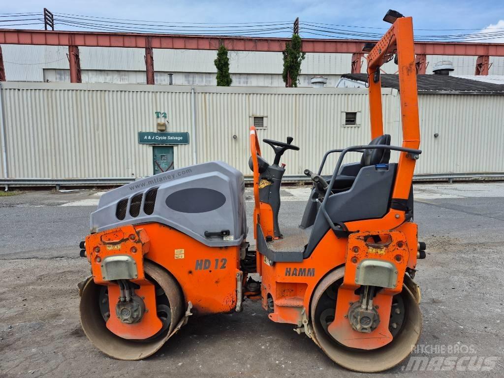 Hamm HD 12 VV Divvalču grunts veltņi