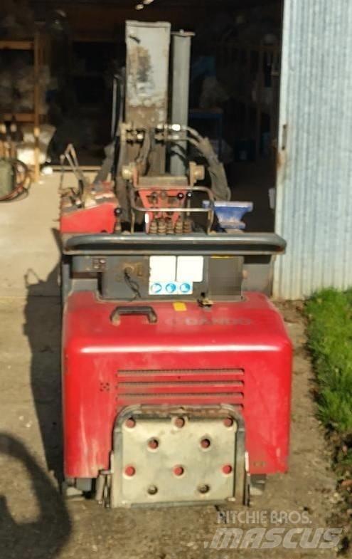  Dando Terrier MKII Cits urbšanas aprīkojums
