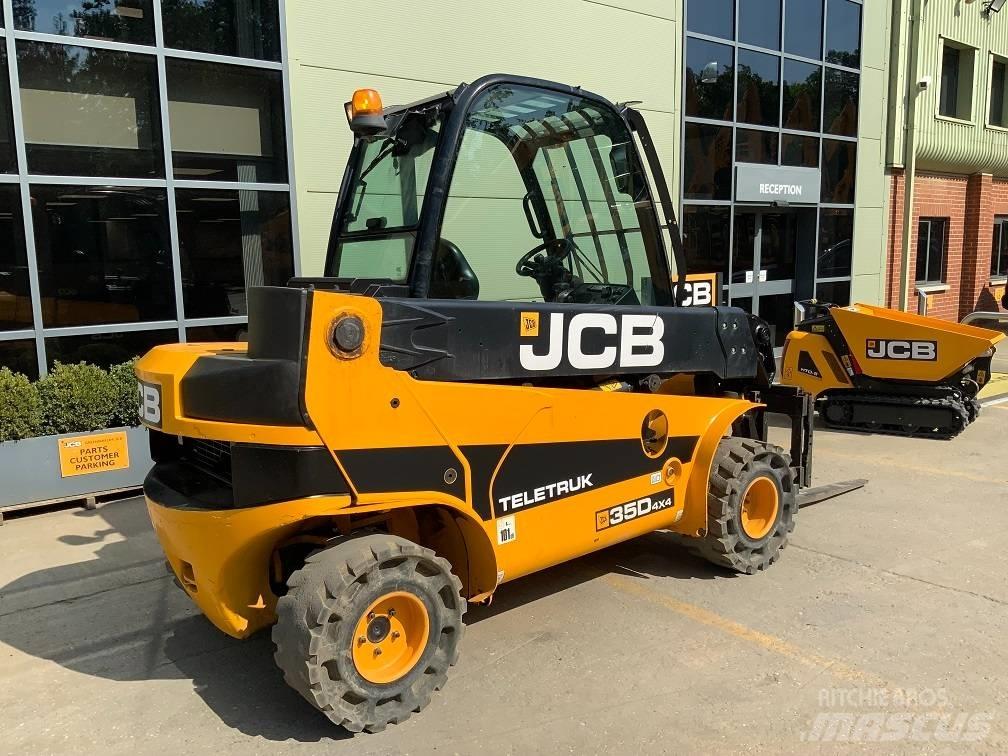 JCB TLT35D 4X4 Teleskopiskie manipulatori