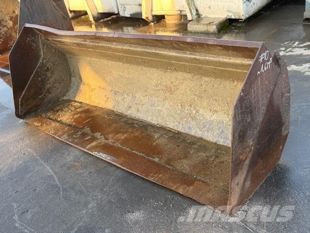 JLG 3614 used bucket Kausi