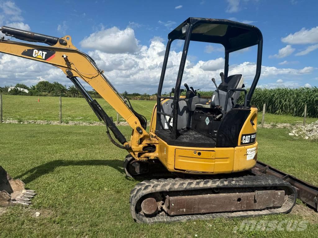 CAT 303.5 E CR Mini ekskavatori < 7 t