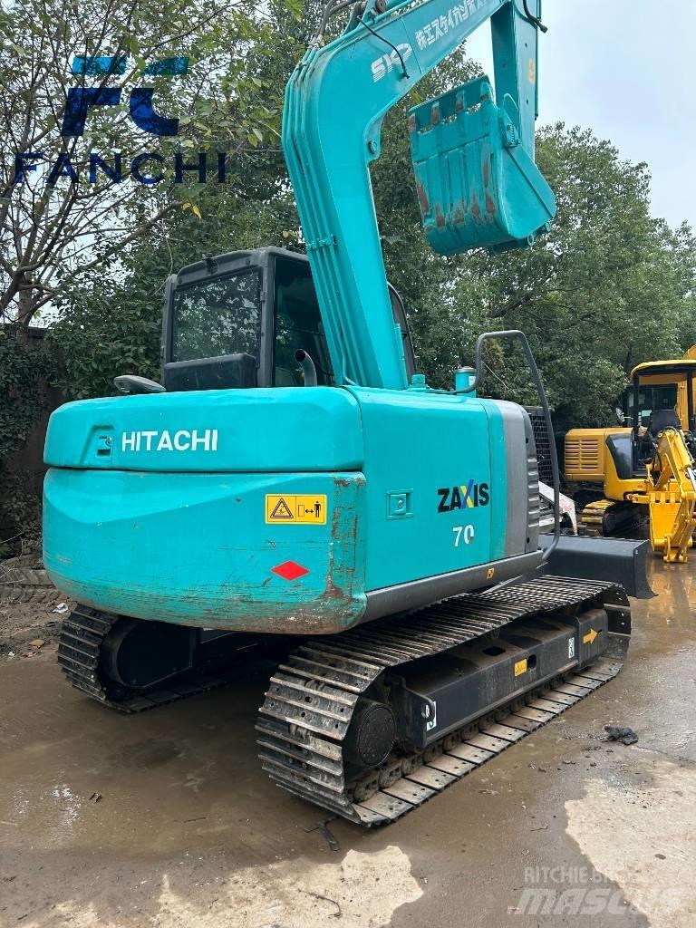 Hitachi ZX 70-3 Kāpurķēžu ekskavatori