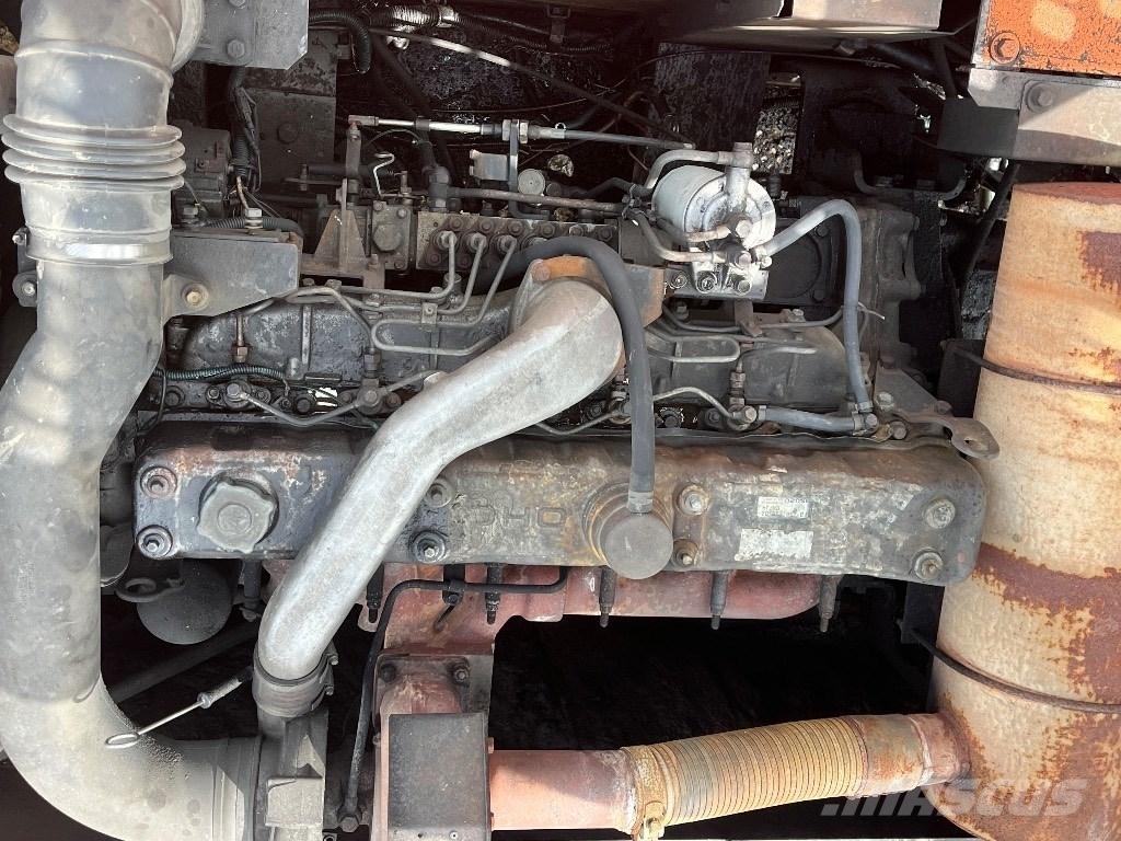 Hitachi Ex370-5 Kāpurķēžu ekskavatori