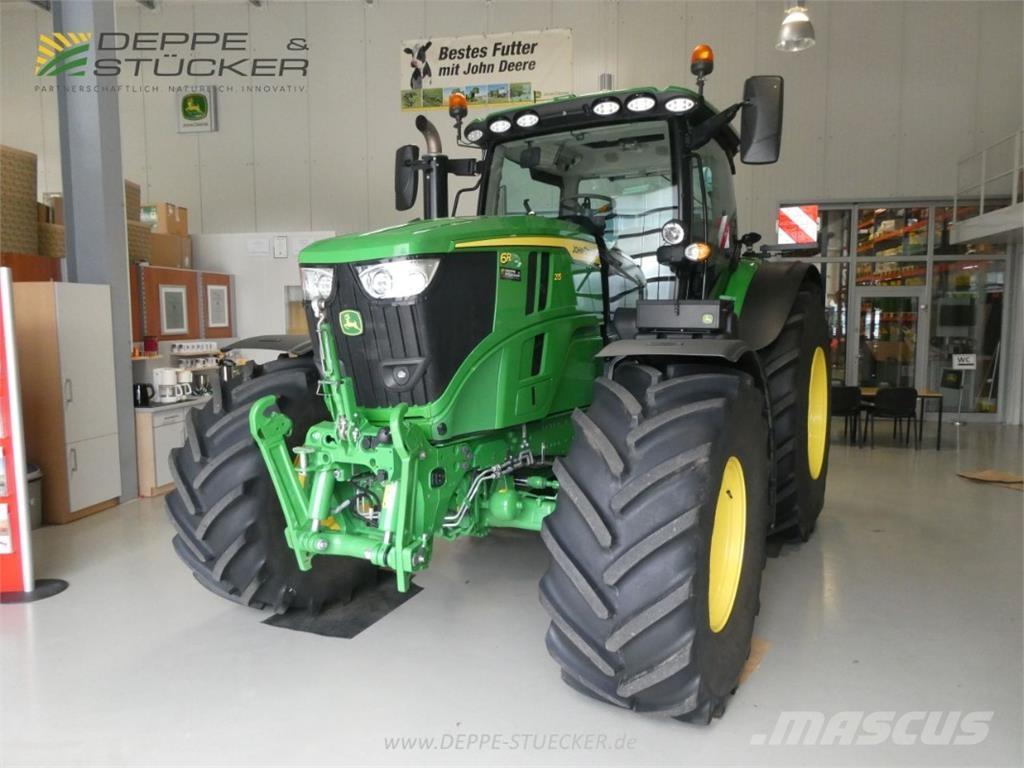 John Deere 6R 215 Traktori