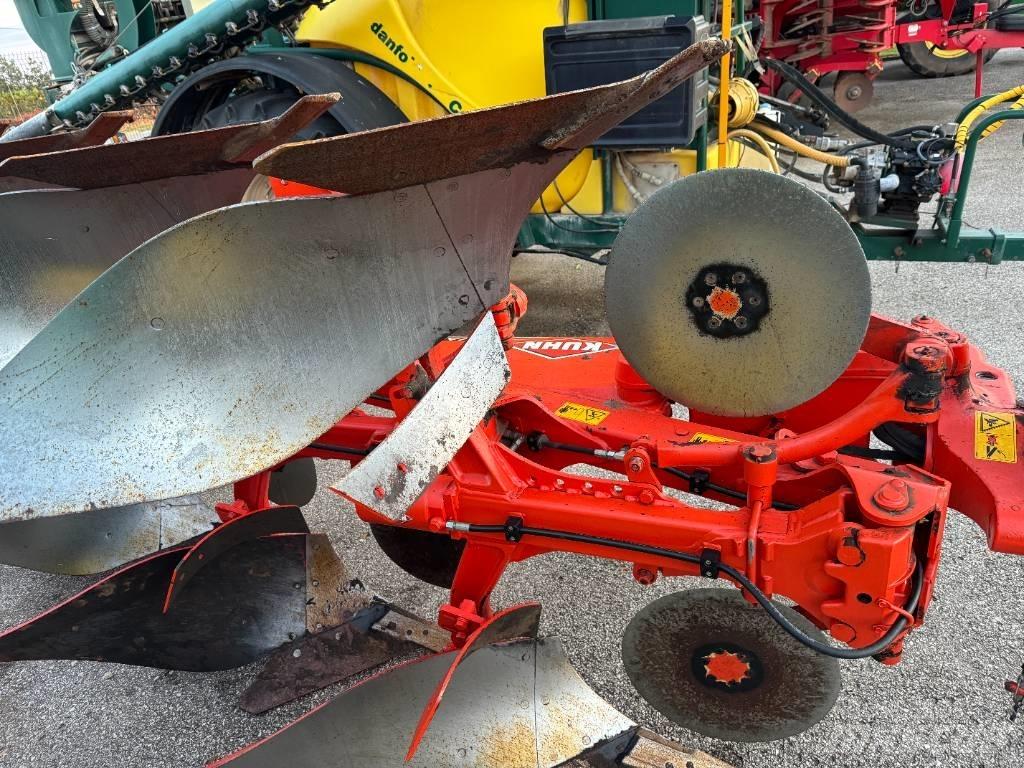 Kuhn Vari-Master 123 Maiņvērsējarkli