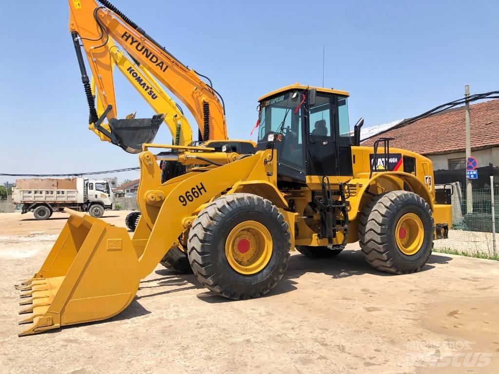 CAT 966H Iekrāvēji uz riteņiem