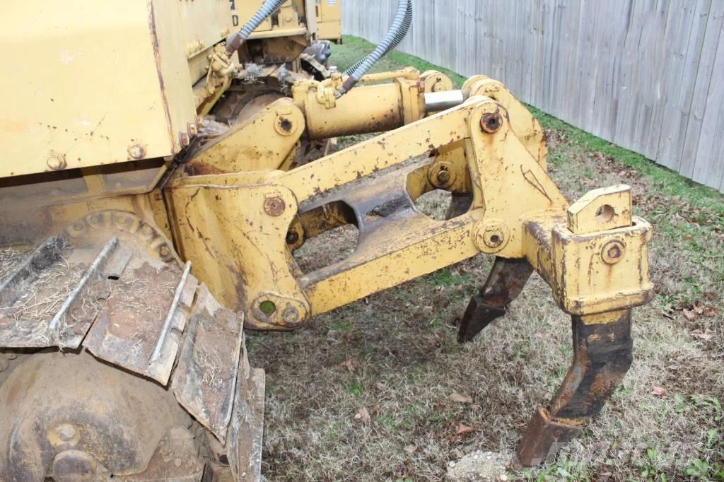 Komatsu D 53 A-17 Kāpurķēžu buldozeri