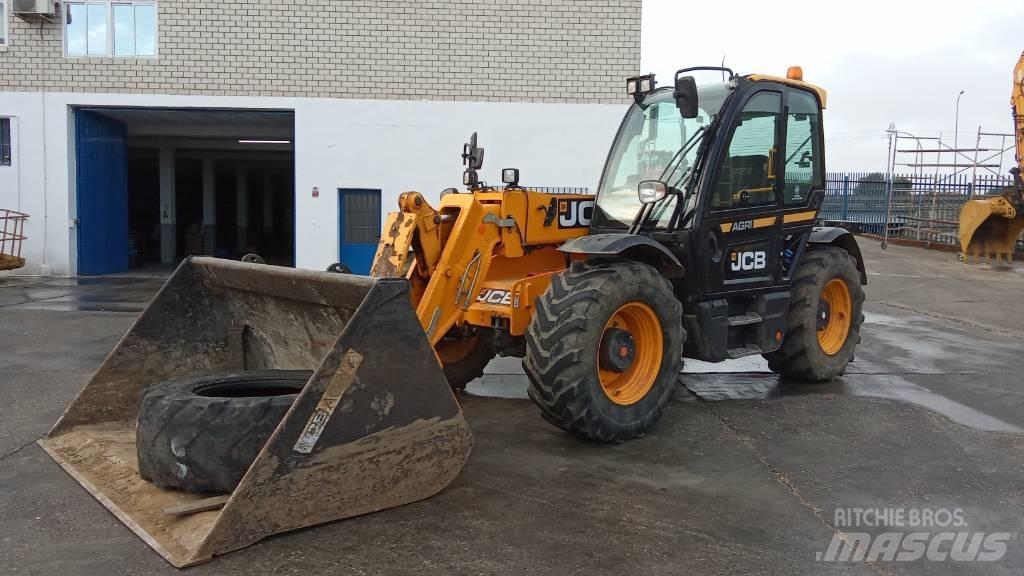 JCB 532-70 Teleskopiskie manipulatori