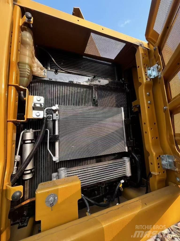 CAT CAT320GC Kāpurķēžu ekskavatori