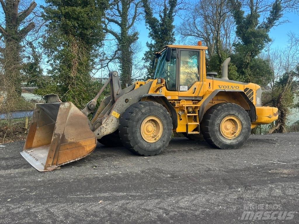 Volvo L 120 F Iekrāvēji uz riteņiem