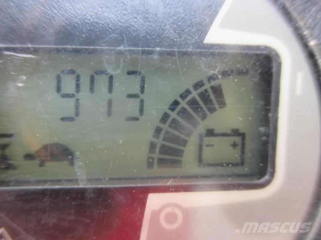 JLG Toucan 8 E Vertikālie pacēlāji