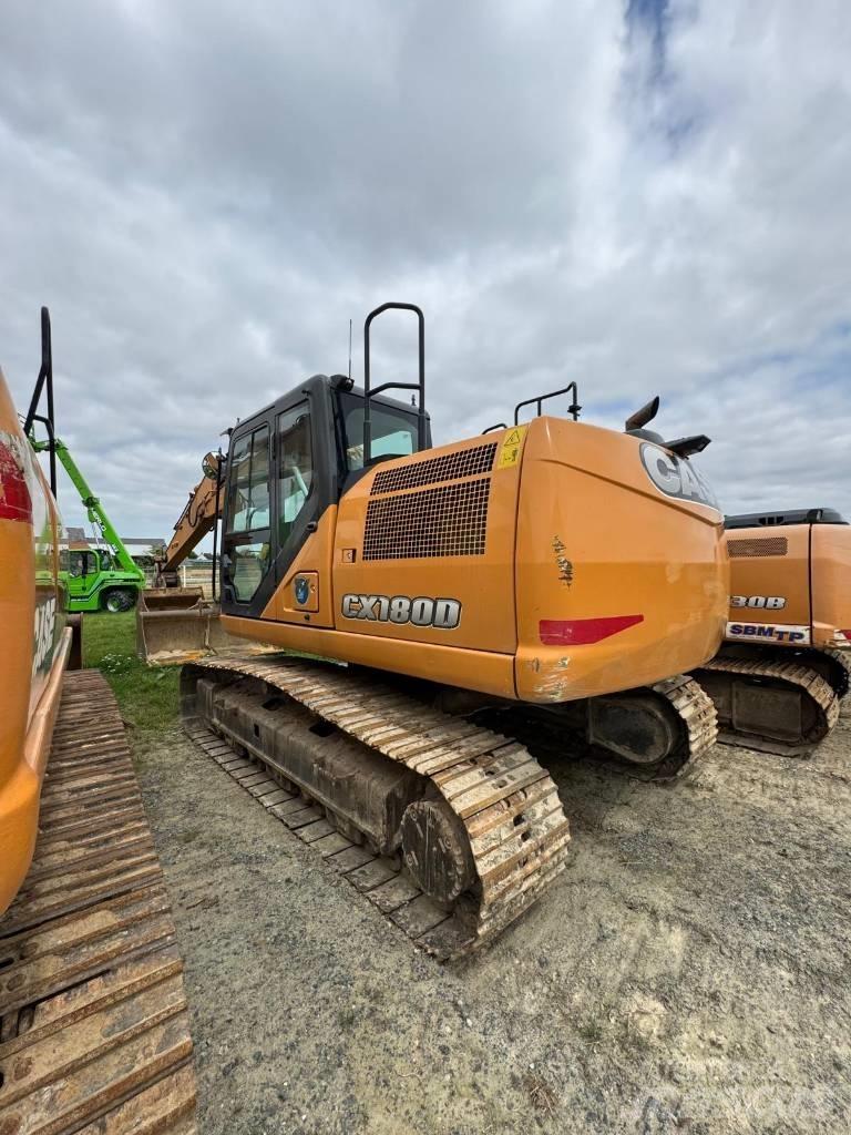 CASE CX 180 D Kāpurķēžu ekskavatori