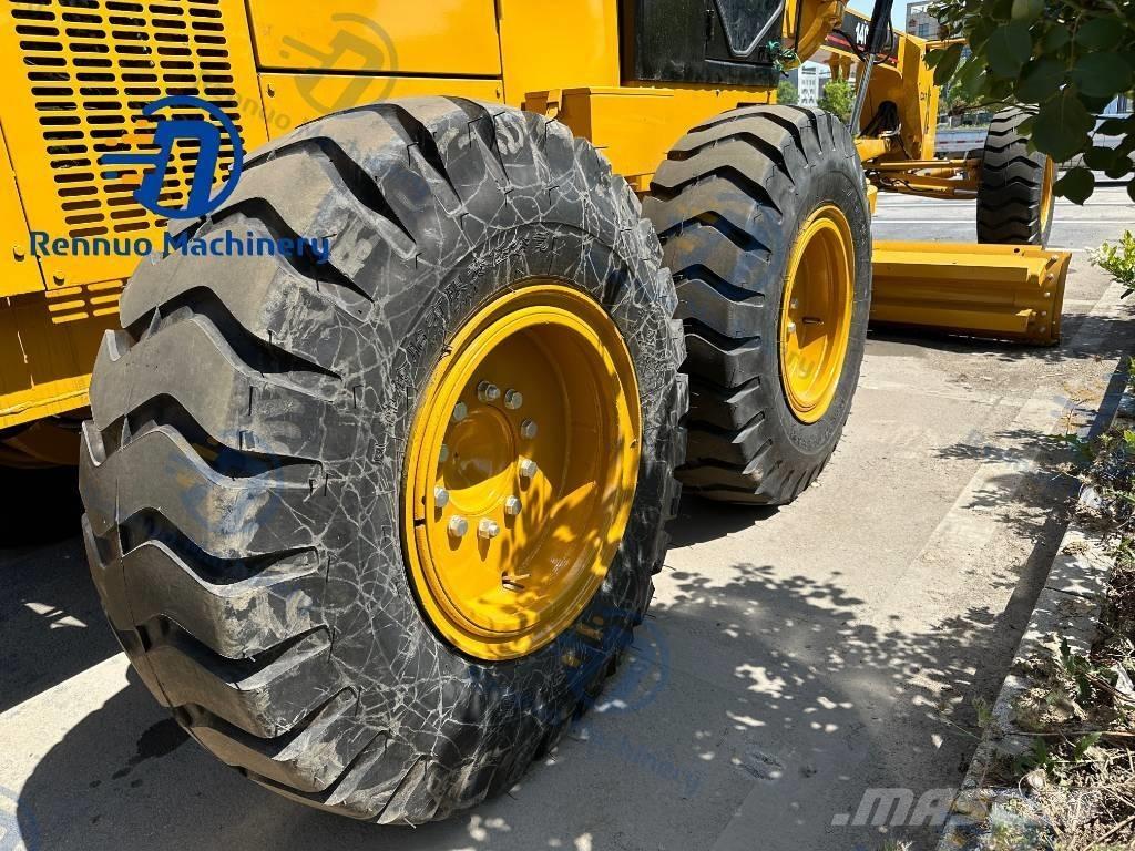 CAT 140H Greideri