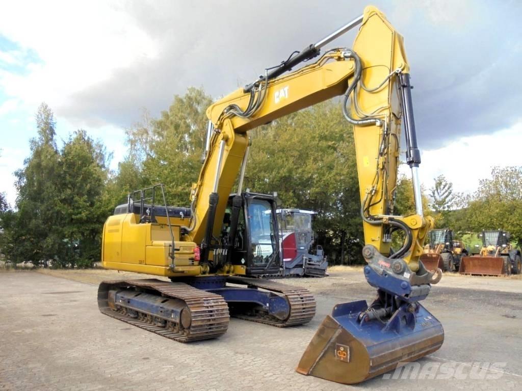CAT 326 F LN Kāpurķēžu ekskavatori