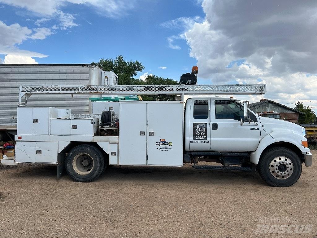 Ford F 750 XL Pilsētas atkritumvedēji