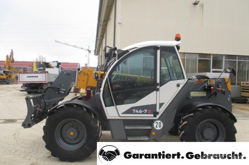 Liebherr T 46-7s Teleskopiskie manipulatori