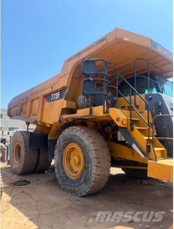 CAT 773 E Karjeras kravas automašīnas