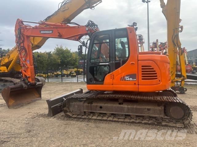 Doosan DX 140 LCR-3 Kāpurķēžu ekskavatori