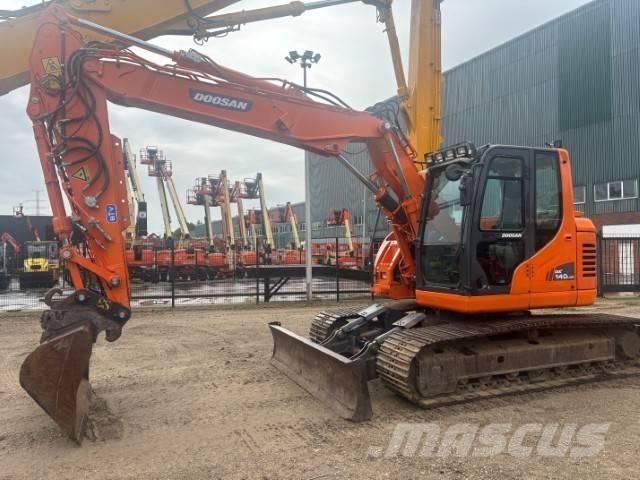 Doosan DX 140 LCR-3 Kāpurķēžu ekskavatori