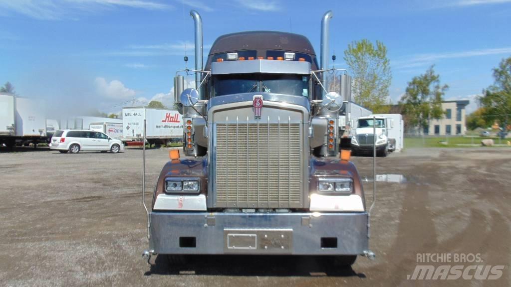 Kenworth W 900 Vilcēji