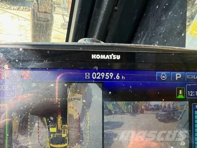 Komatsu PC 210 LC-11 Kāpurķēžu ekskavatori
