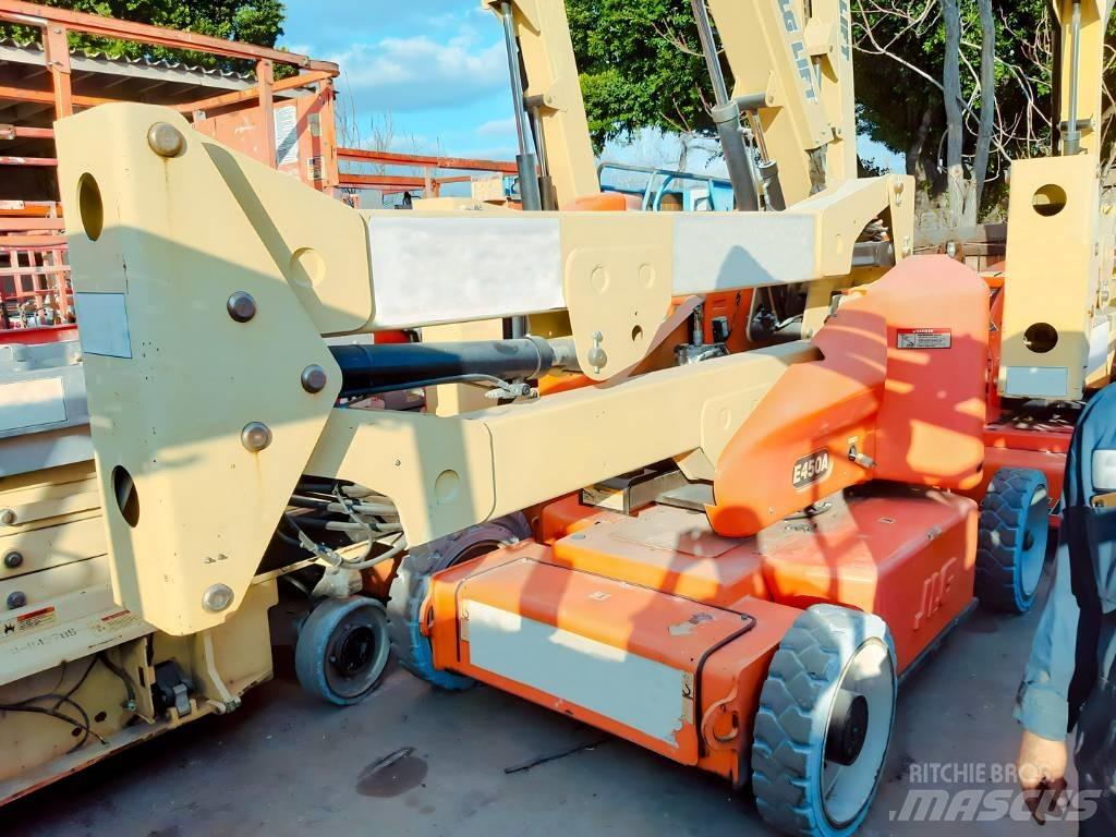 JLG E 450 A Strēles pacēlāji