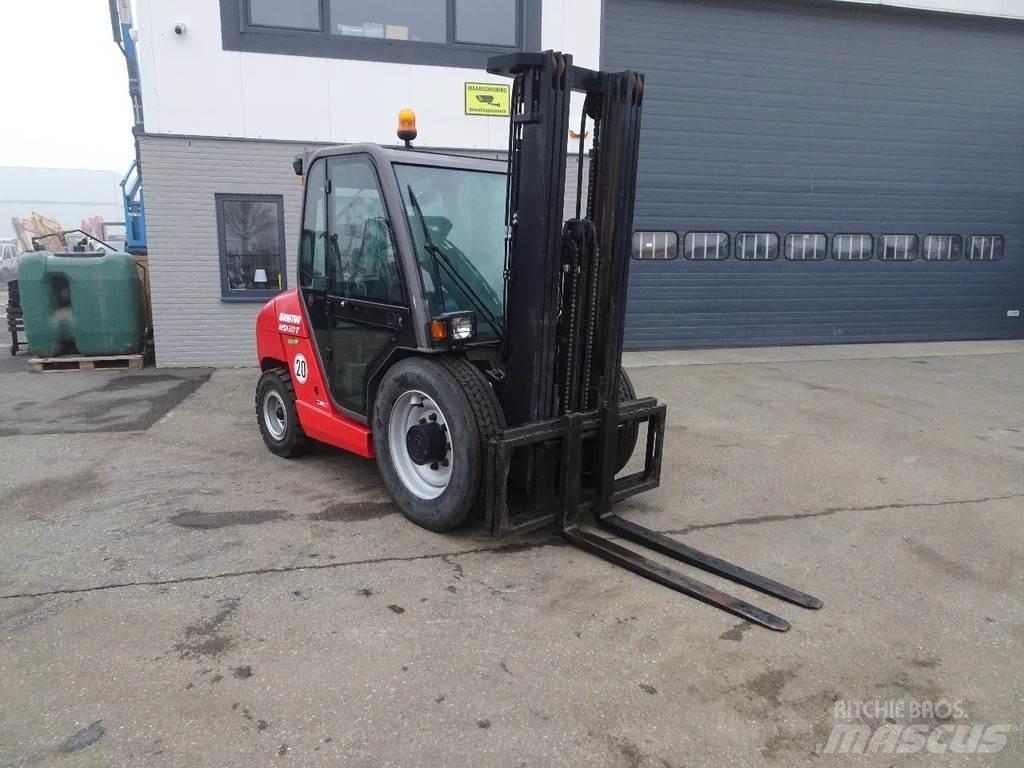 Manitou MSI MSI30T Apvidus autokrāvējs