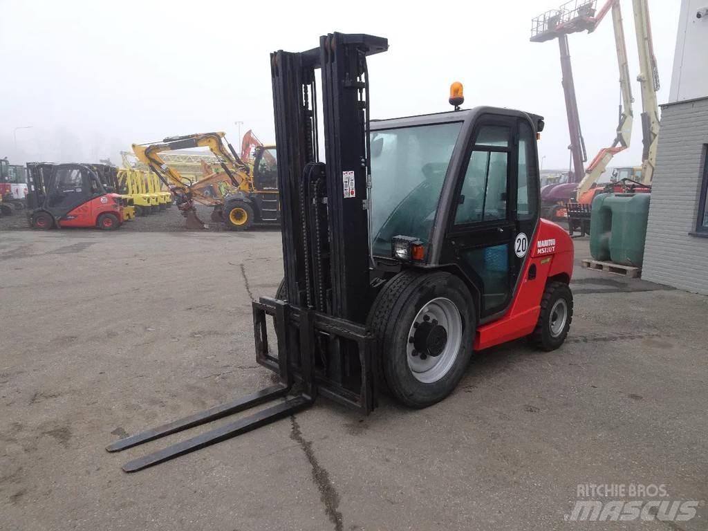 Manitou MSI MSI30T Apvidus autokrāvējs