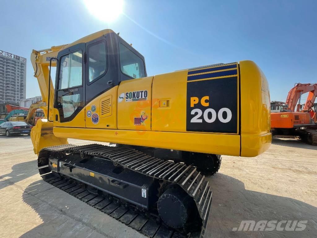 Komatsu PC 200-7 Kāpurķēžu ekskavatori