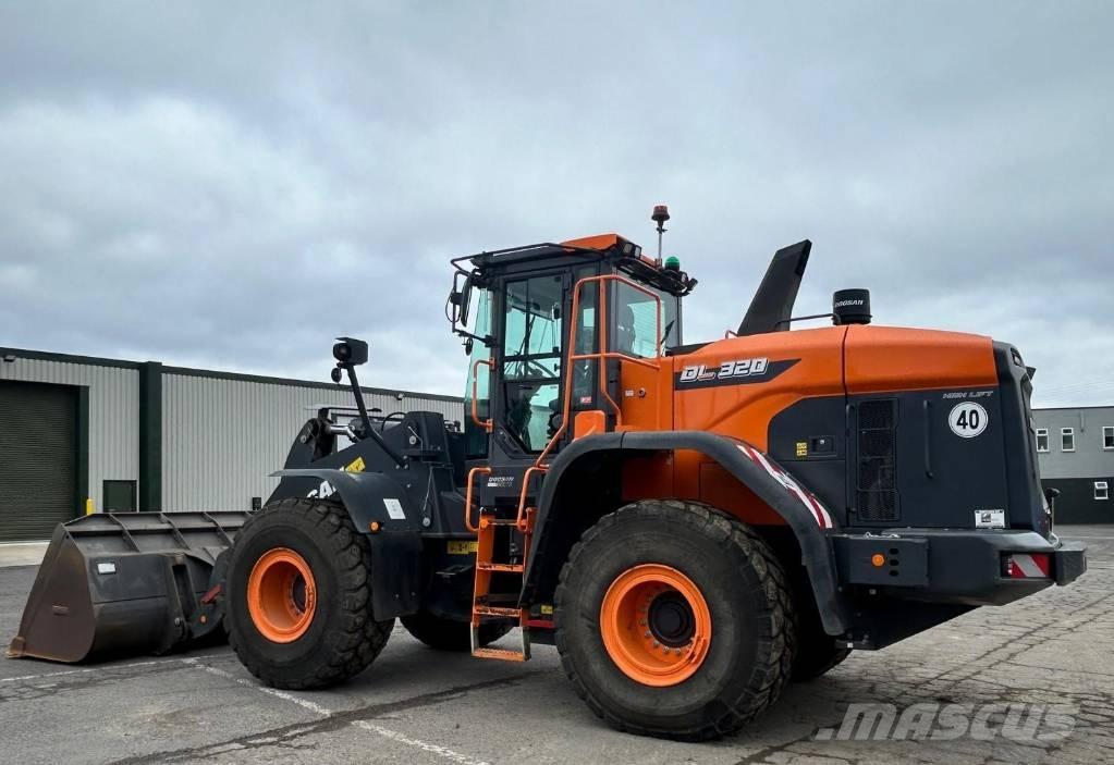 Doosan DL 320-7 Iekrāvēji uz riteņiem