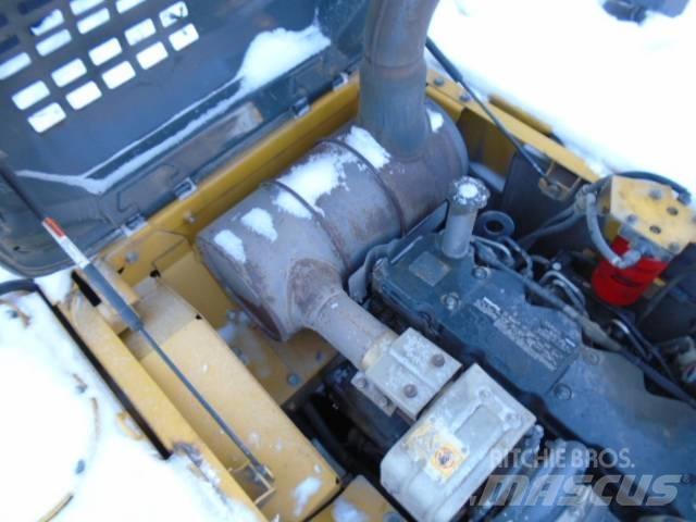 Komatsu PC 200 LC-8 Kāpurķēžu ekskavatori