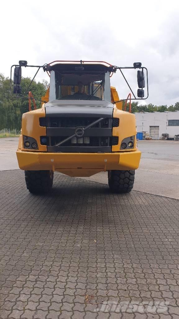 Volvo Dumper Artikulētie pašizgāzēji