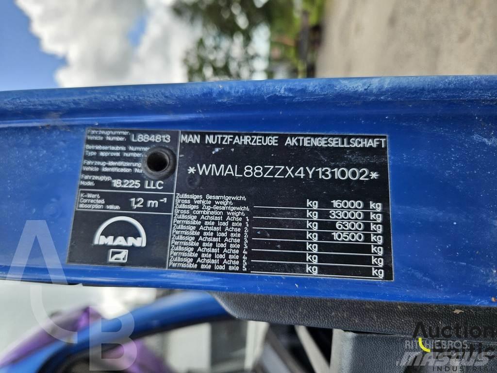 MAN 18.225 Šasija ar kabīni