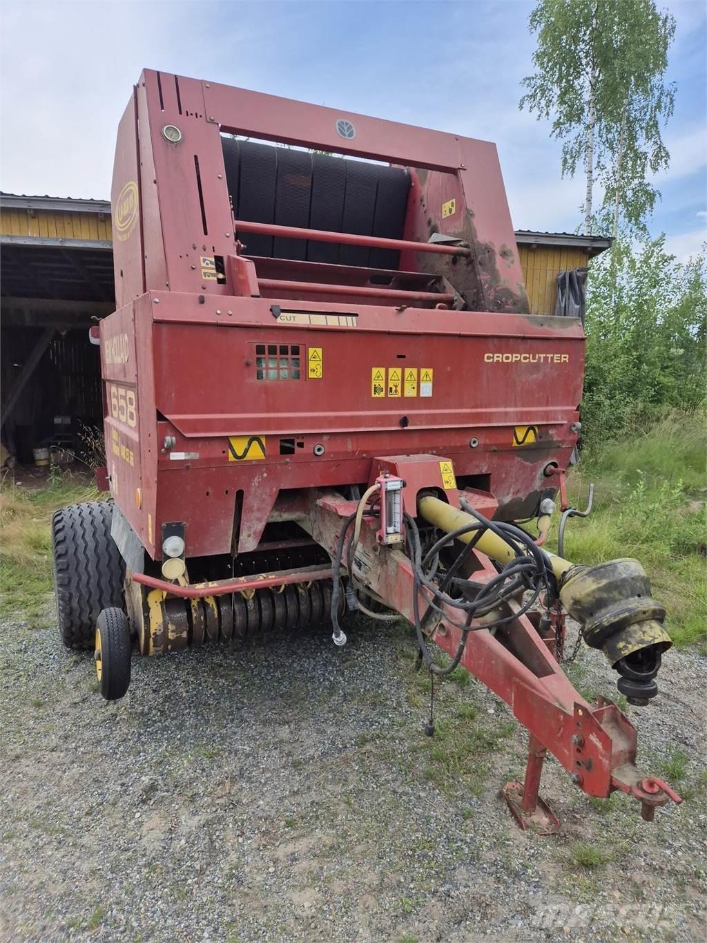 New Holland 658 Rituļu preses