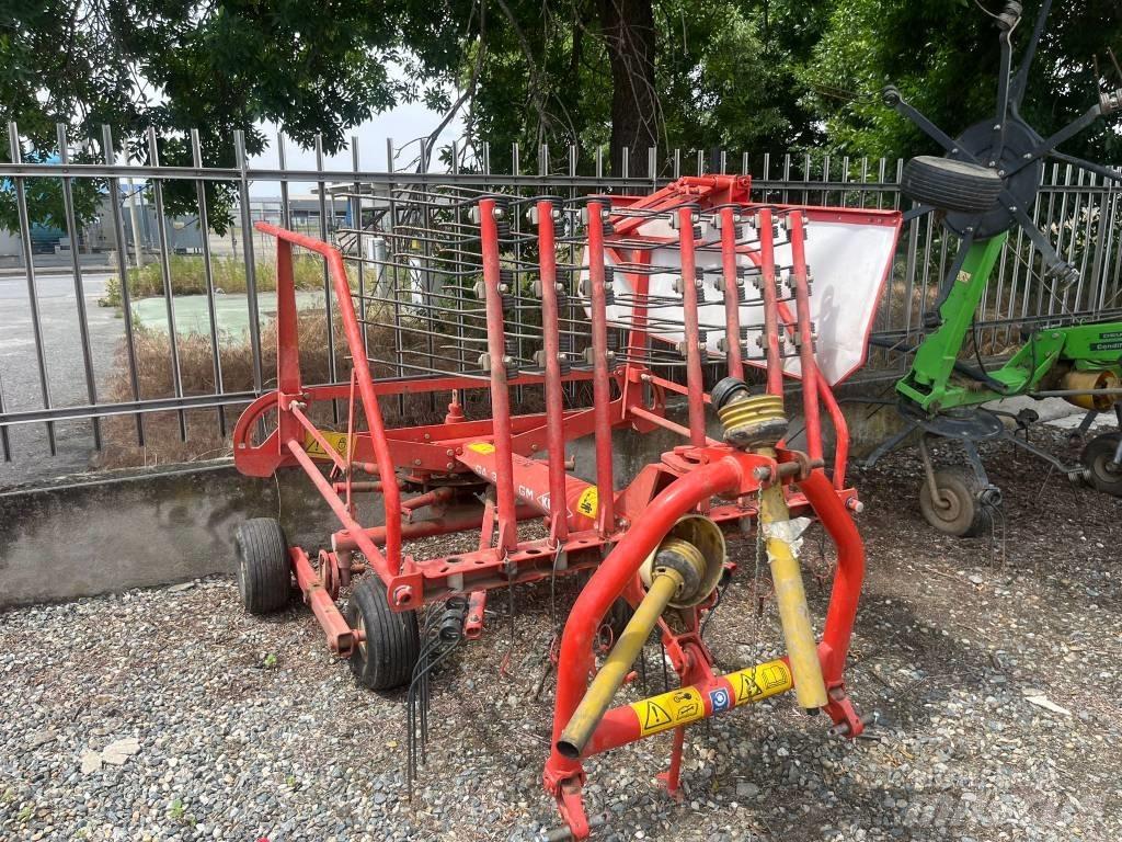 Kuhn GA 3201 G M Grābekļi un siena ārdītāji